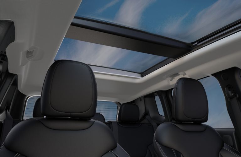 Seating and moonroof in the 2022 Jeep Renegade
